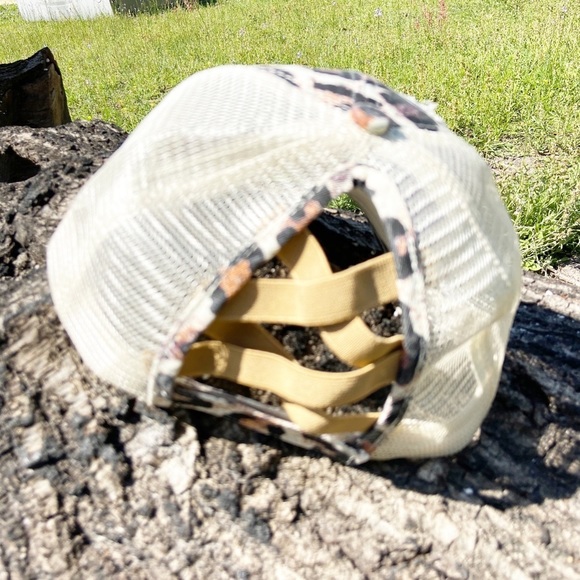 NWT “Perfectly Imperfect”Leather Patch Distressed Ponytail Trucker Hat - Picture 4 of 15